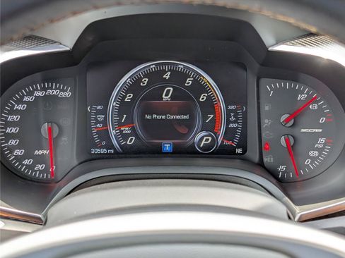 Used 2015 Chevrolet Corvette Z06 w/ 3LZ Preferred Equipment Group RWD image 32
