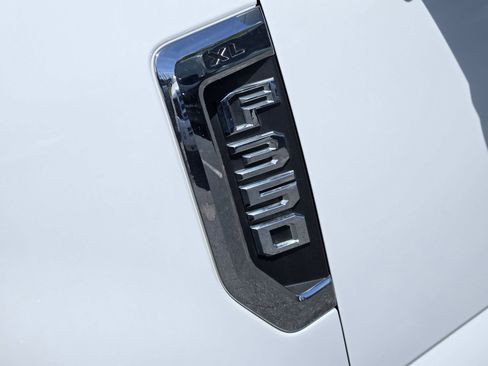 Used 2019 Ford F350 XL w/ XL Value Package image 12