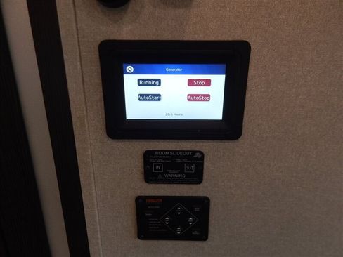 Used 2018 Ford E-450 and Econoline 450 Super Duty w/ Motorhome Prep Package RWD image 39