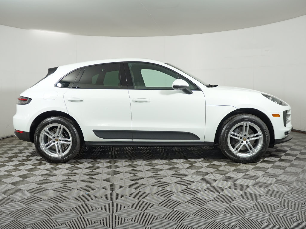 Certified 2020 Porsche Macan AWD/4WD image 8