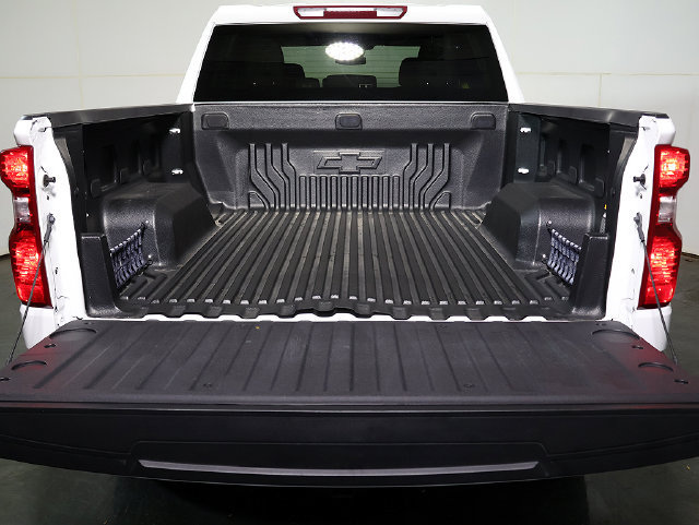 Used 2025 Chevrolet Silverado 1500 LT AWD/4WD image 10
