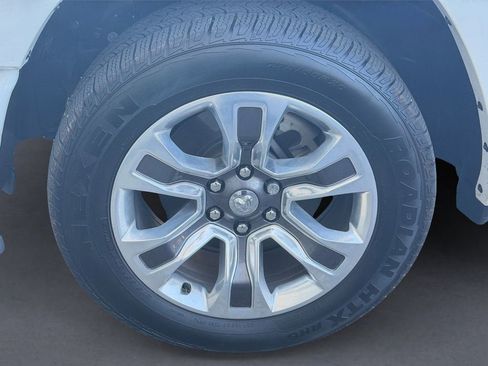 Used 2022 RAM 1500 Limited w/ Bed Utility Group AWD/4WD image 9