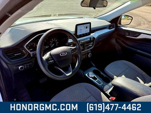 Used 2022 Ford Escape SE image 10