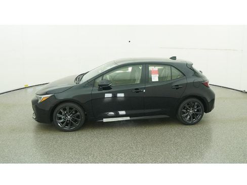 New 2026 Toyota Corolla XSE image 3