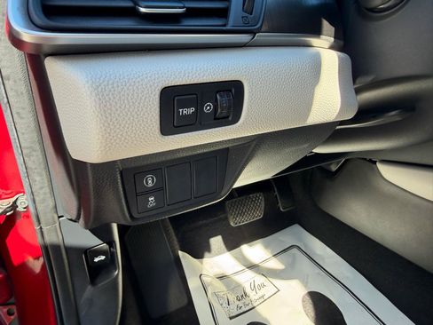 Used 2020 Honda Accord Hybrid image 16