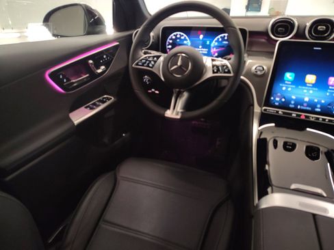 Certified 2026 Mercedes-Benz GLC 300 image 27