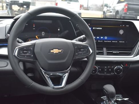 New 2026 Chevrolet Trax LT w/ Driver Confidence Package image 19