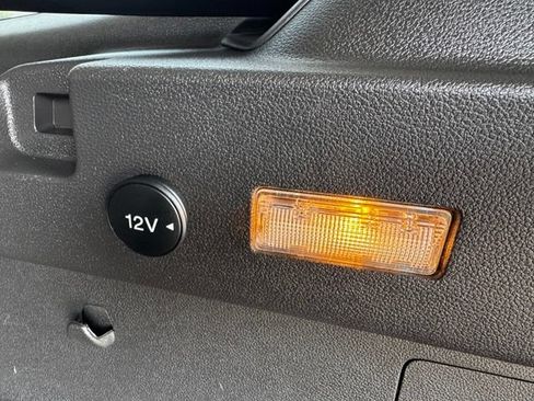 Used 2019 Ford Escape SEL AWD/4WD image 11