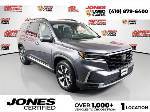 Used 2025 Honda Pilot Elite image 1