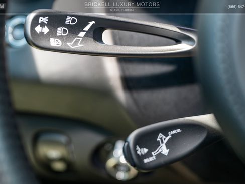 Used 2025 McLaren 750S RWD image 36