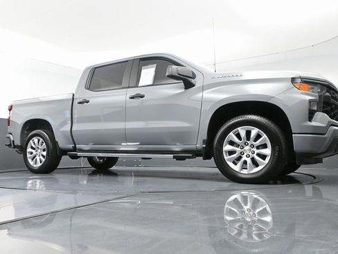 Used 2024 Chevrolet Silverado 1500 Custom image 43
