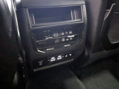 Used 2022 Jeep Grand Cherokee Limited 4xe w/ Luxury Tech Group II AWD/4WD image 23