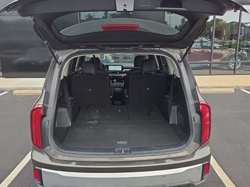 Used 2023 Kia Telluride S w/ S Sunroof Package AWD/4WD image 23