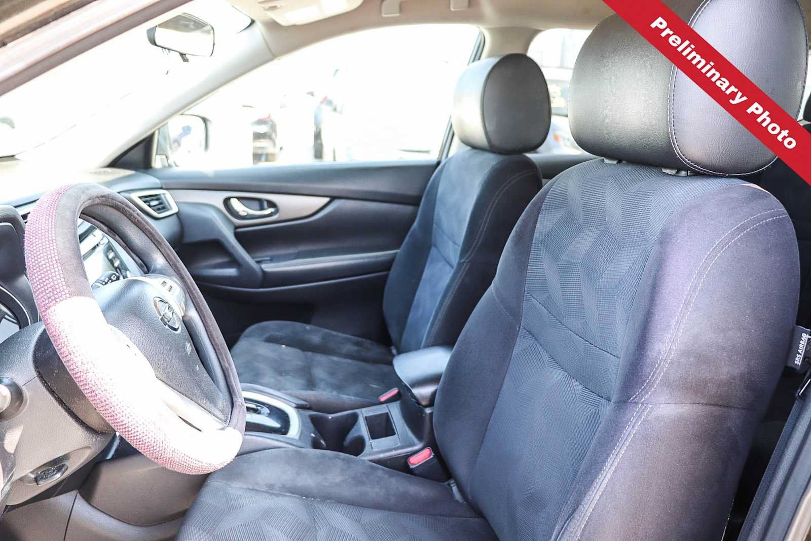 Used 2015 Nissan Rogue S w/ S Family Package FWD image 12