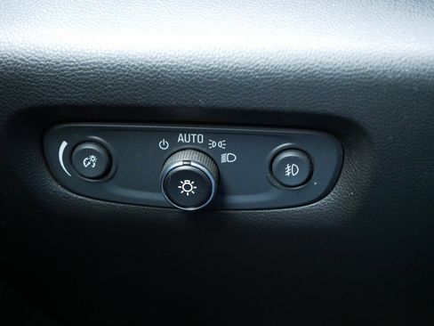 Used 2019 Chevrolet Traverse Premier w/ Redline Edition image 26