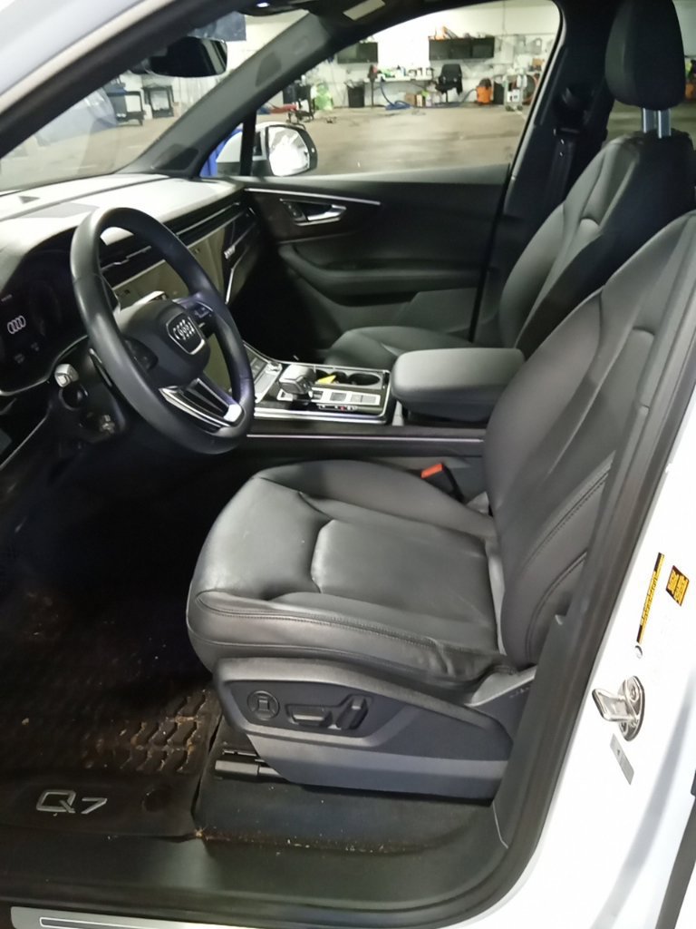 Used 2024 Audi Q7 2.0T Premium Plus AWD/4WD image 9