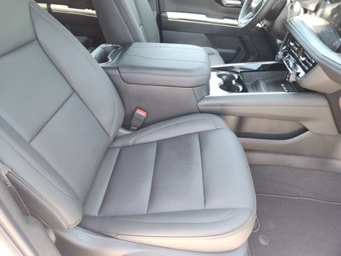 New 2026 Chevrolet Tahoe LT w/ Comfort Package RWD image 14