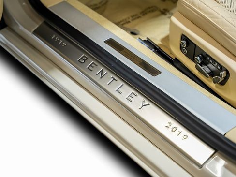 Used 2020 Bentley Continental GT V8 image 62