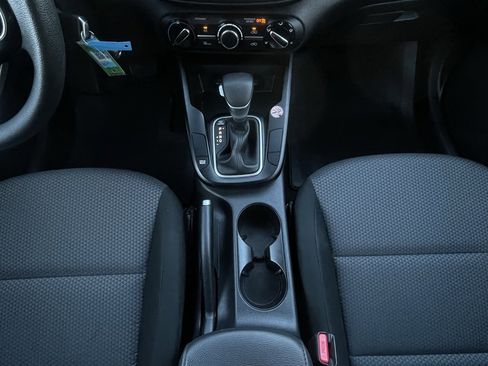 Used 2024 Kia Soul LX w/ Option Group 015 image 18