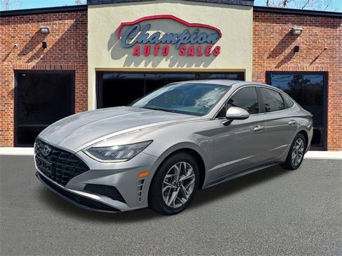 Used 2022 Hyundai Sonata SEL image 4