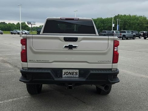 New 2026 Chevrolet Silverado 2500 Custom w/ Custom Value Package AWD/4WD image 23