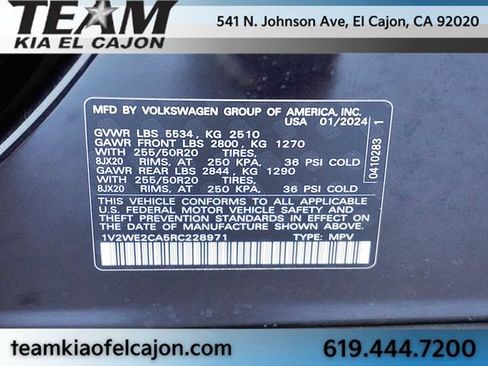 Used 2024 Volkswagen Atlas Cross Sport SE FWD image 31