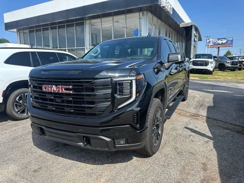 Used 2026 GMC Sierra 1500 Elevation w/ Preferred Package AWD/4WD image 4