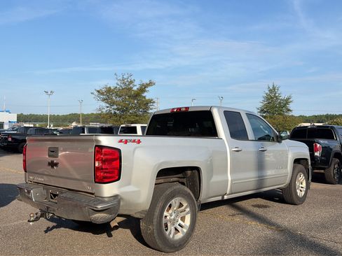 Used 2018 Chevrolet Silverado 1500 LT w/ All Star Edition AWD/4WD image 5