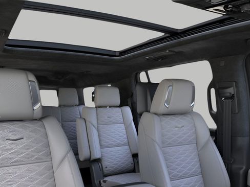 New 2026 Cadillac Escalade ESV Platinum Luxury w/ LPO, Radiant Package AWD/4WD image 24