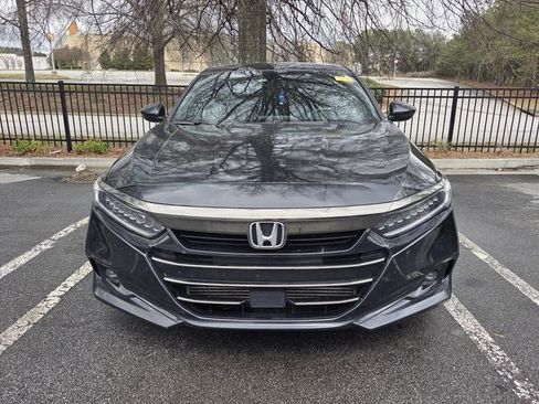 Used 2021 Honda Accord Sport image 3