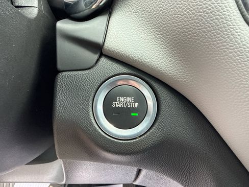 Certified 2024 Chevrolet Equinox LS FWD image 18