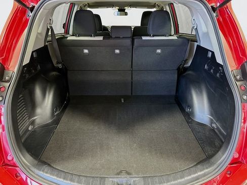 Used 2017 Toyota RAV4 XLE image 30