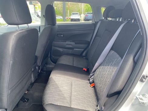 Used 2025 Mitsubishi Outlander Sport ES AWD/4WD image 18