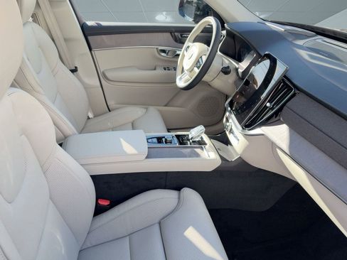 New 2026 Volvo XC90 T8 Ultra w/ Protection Package AWD/4WD image 28