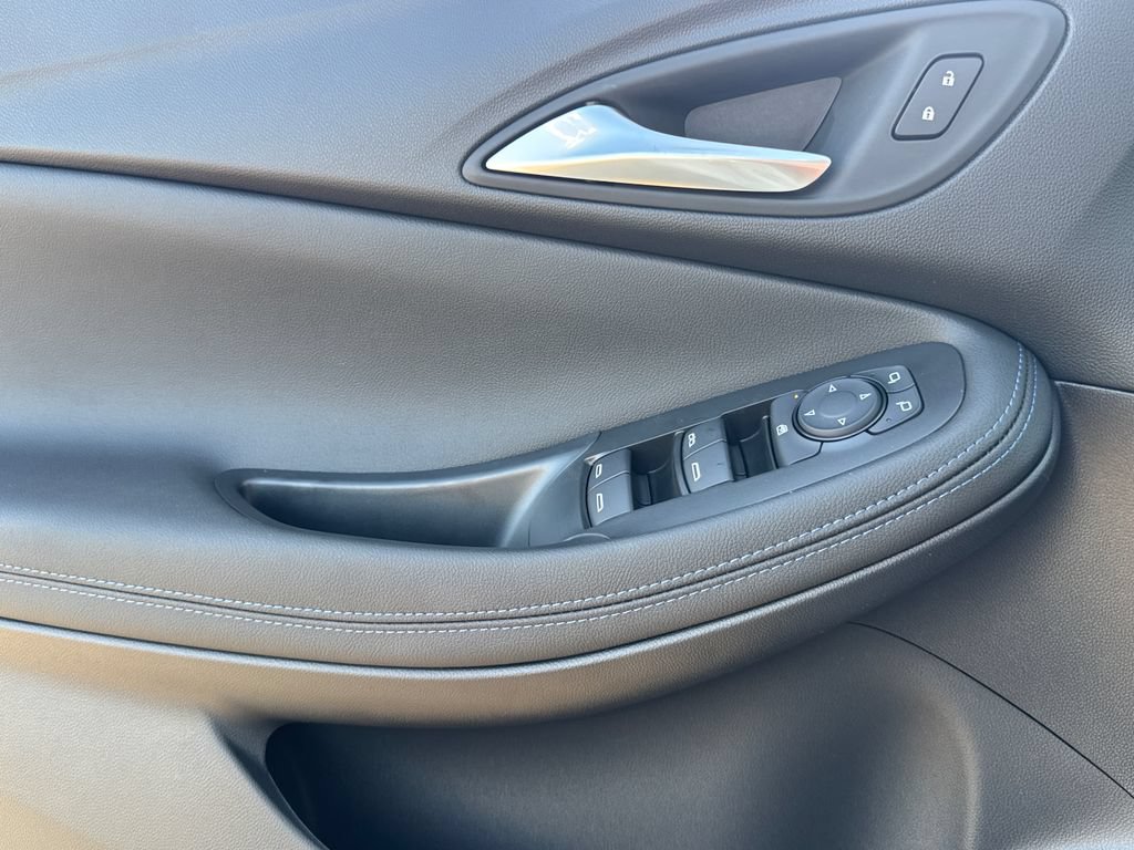 New 2026 Buick Encore GX Sport Touring w/ Advanced Technology Package FWD image 18