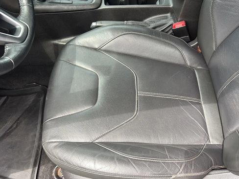Used 2016 Ford Focus SE w/ Equipment Group 201A FWD image 26