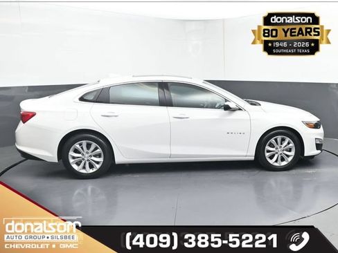 Used 2024 Chevrolet Malibu LT FWD image 2