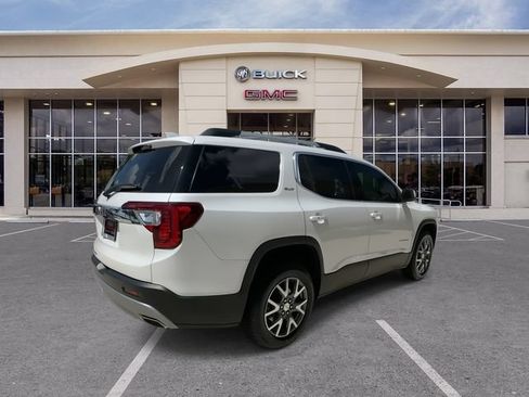 Certified 2023 GMC Acadia SLT FWD image 14