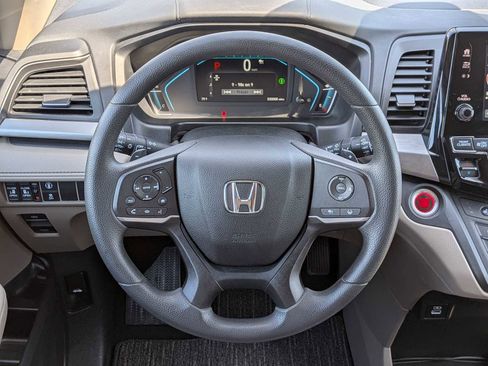 Used 2023 Honda Odyssey EX image 22