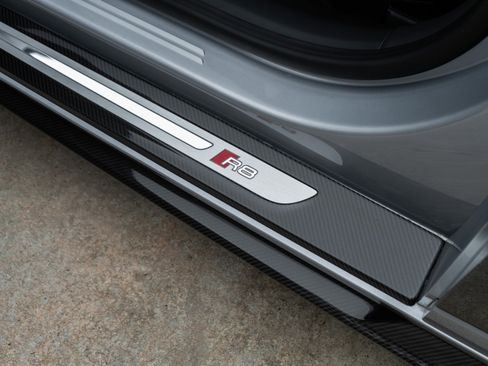 Used 2022 Audi R8 V10 performance image 34