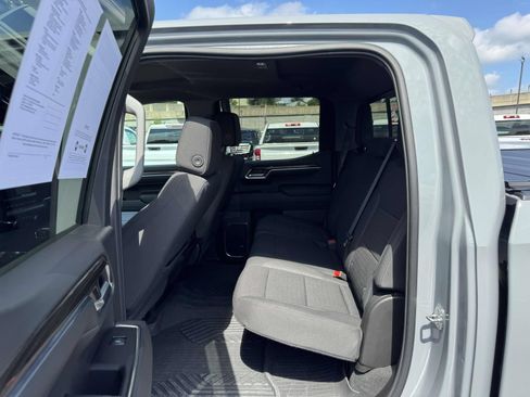 Used 2024 Chevrolet Silverado 1500 RST AWD/4WD image 21