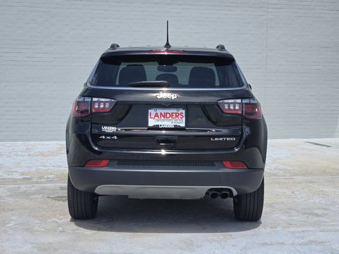 Used 2022 Jeep Compass Limited AWD/4WD image 7
