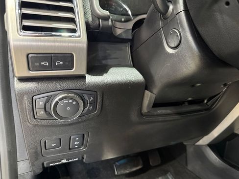 Used 2017 Ford F250 Platinum w/ Platinum Ultimate Package AWD/4WD image 96