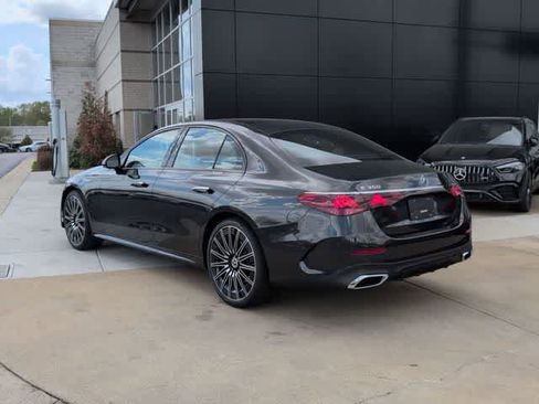 New 2026 Mercedes-Benz E 350 Sedan image 4
