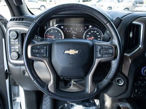 Used 2023 Chevrolet Silverado 3500 High Country w/ Technology Package AWD/4WD image 6
