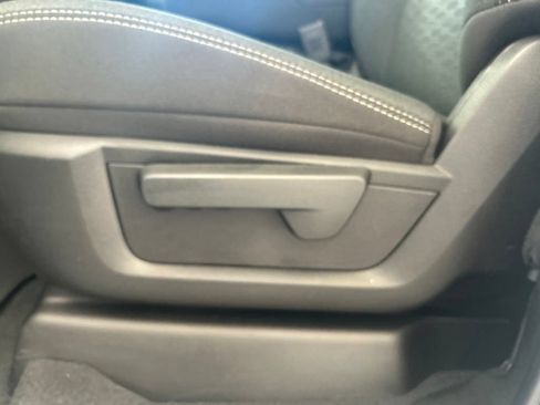 Used 2025 RAM 2500 Tradesman AWD/4WD image 40