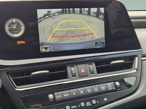 Certified 2022 Lexus ES 350 w/ Premium Package FWD image 14