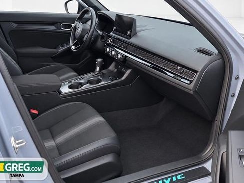 Used 2023 Honda Civic Sport image 11
