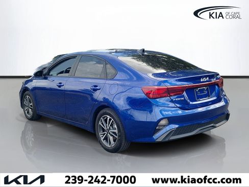 Used 2023 Kia Forte LXS FWD image 4