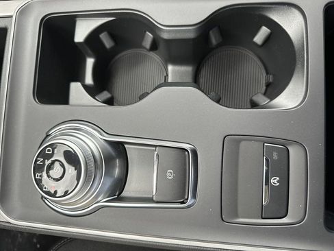 New 2024 Ford Edge SE image 33